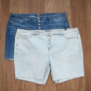 Torrid Shorts Women's 28 Blue Relaxed Bermuda Denim 8" Inseam Stretch Lot of 2